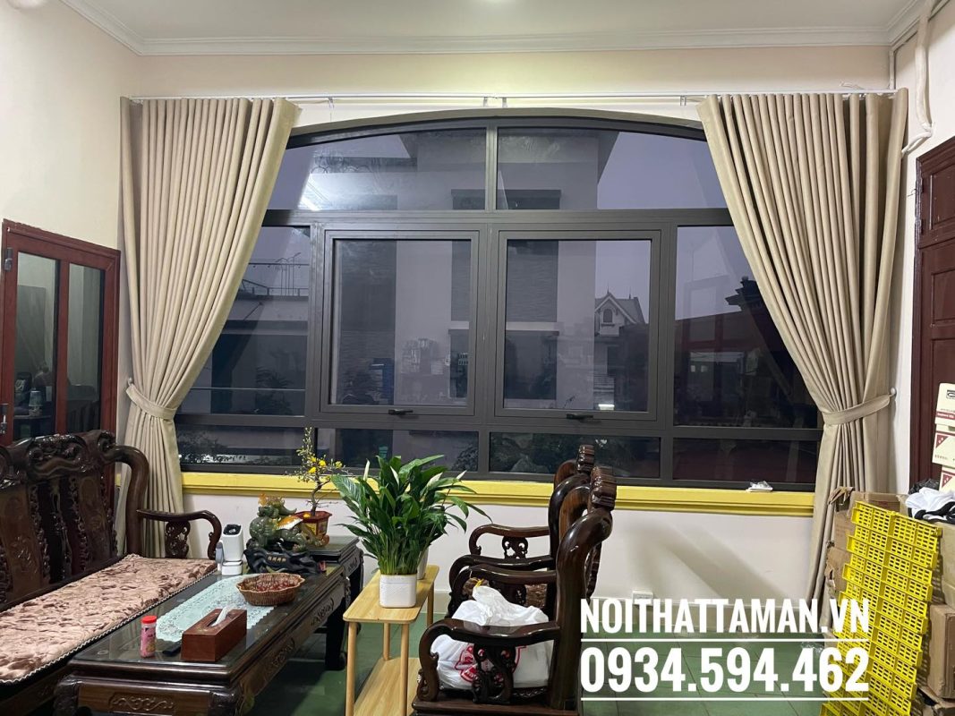 Rèm cửa phòng khách giá rẻ và đẹp 2 Rèm vải thô màu vàng cho phòng khách