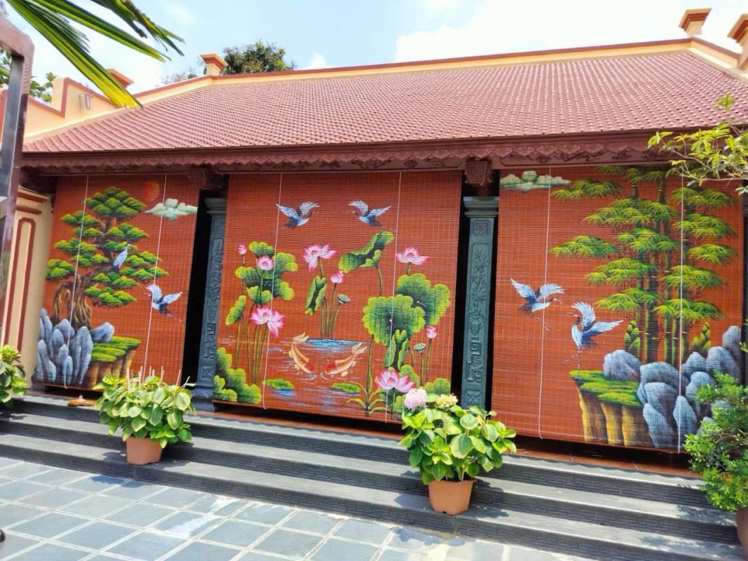 Rèm Trúc Che Nắng Giá Rẻ | Mành Trúc Bán Ở Đâu ? 4 Rèm trúc che nắng in hoa sen