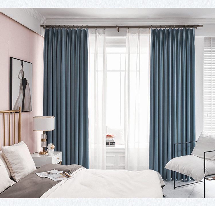 Rèm vải có thể lắp cho cả phòng khách hoặc phòng ngủ