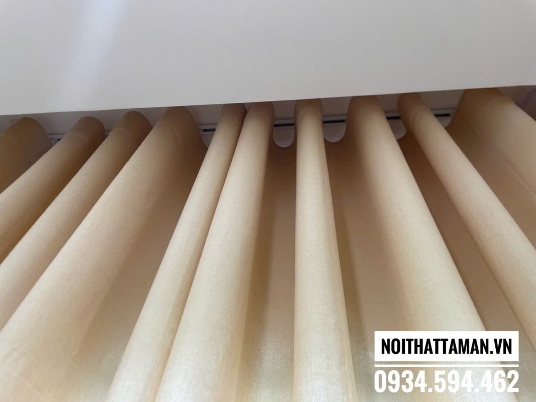 Kiểu rèm may định hình chạy thanh ray