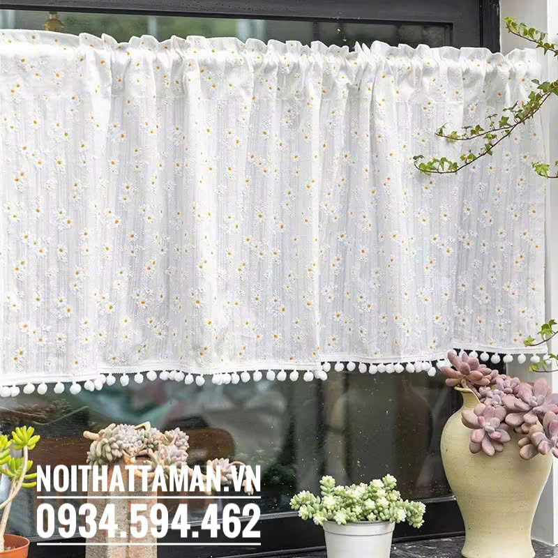 Rèm che kệ bếp, tủ quần áo cúc trắng