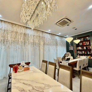 Voan lụa in họa tiết dây leo mềm mại