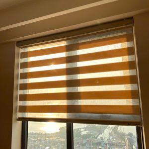 Rèm cầu vồng Julia