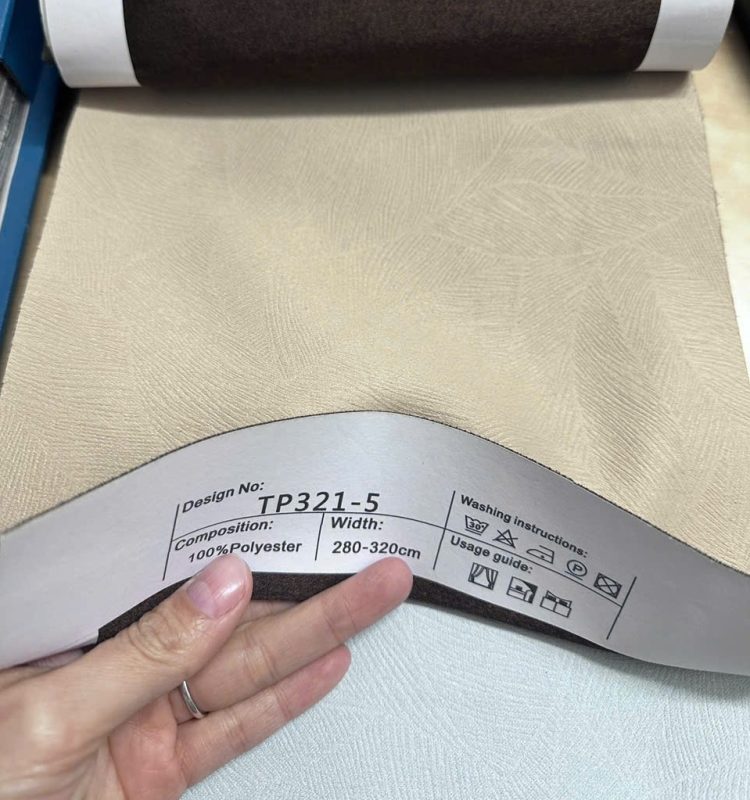 Rèm vải thô màu vàng be RV104 10 Chi tiết bề mặt chất liệu vải thô RV104