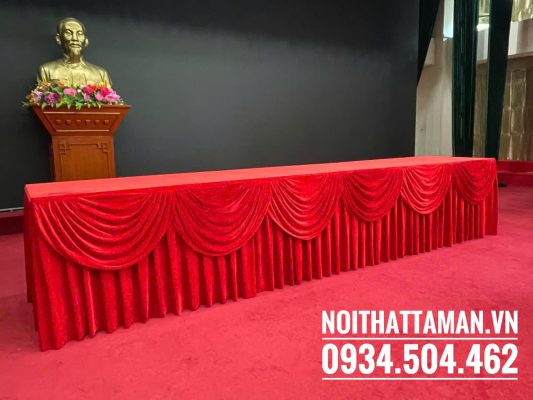 5 lỗi thường gặp khi setup khăn trải bàn hội nghị